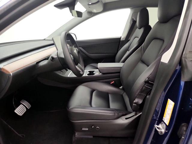 Photo of 2022 Blue Tesla Model Y