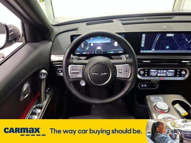 Photo of 2023 Silver Genesis GV60