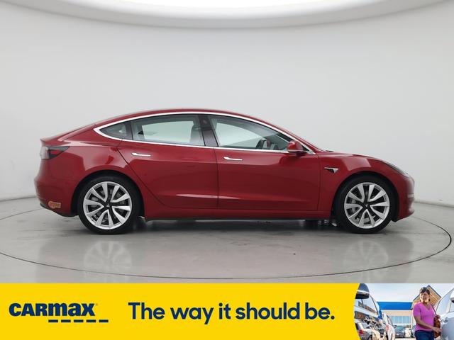 Photo of 2020 Red Tesla Model 3