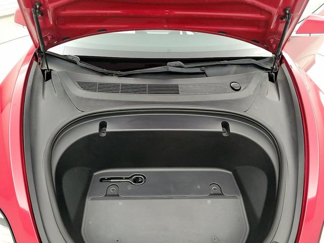 Photo of 2020 Red Tesla Model 3