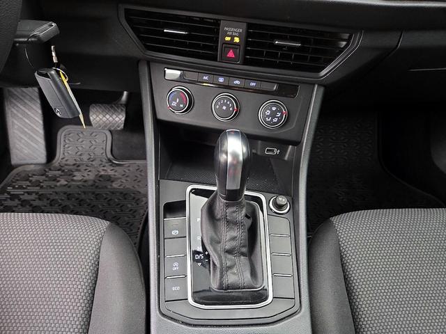 Photo of 2019 Black Volkswagen Jetta