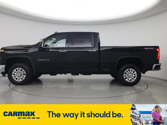 Photo of 2025 Black Chevrolet Silverado 2500