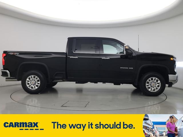 Photo of 2025 Black Chevrolet Silverado 2500