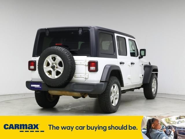 Photo of 2022 White Jeep Wrangler