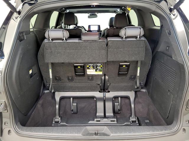Photo of 2024 Black Toyota Sienna