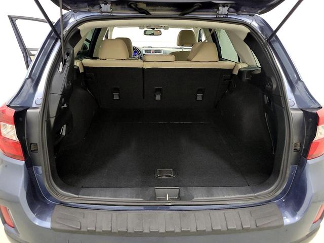Photo of 2016 Blue Subaru Outback