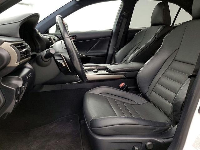 Photo of 2019 White Lexus IS 300