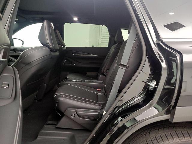 Photo of 2023 Black INFINITI QX60