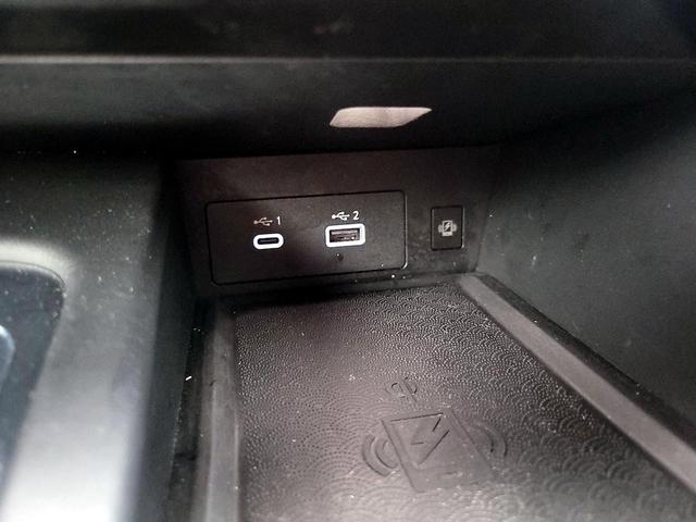 Photo of 2023 Black INFINITI QX60