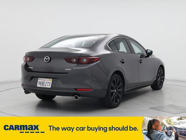 Photo of 2025 Gray Mazda Mazda3