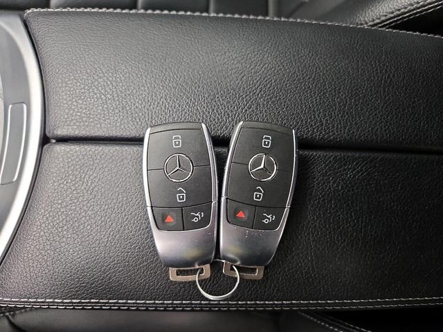 Photo of 2019 White Mercedes-Benz C-Class