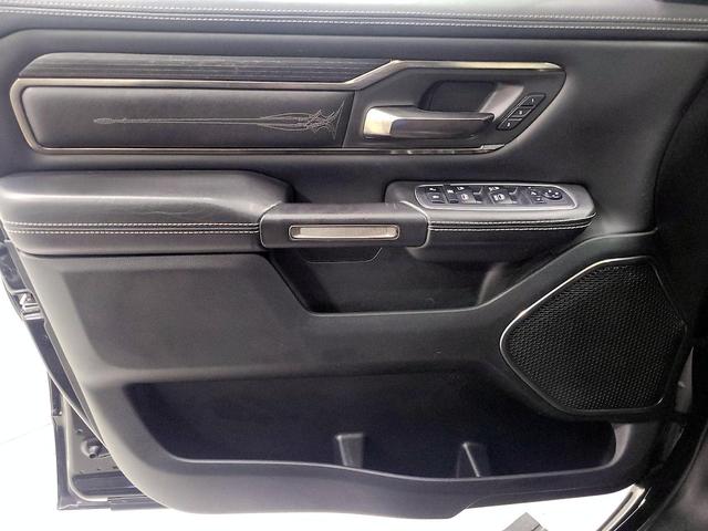 Photo of 2019 Black RAM 1500
