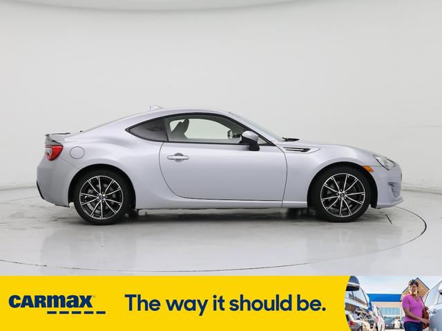 Photo of 2017 Silver Subaru BRZ