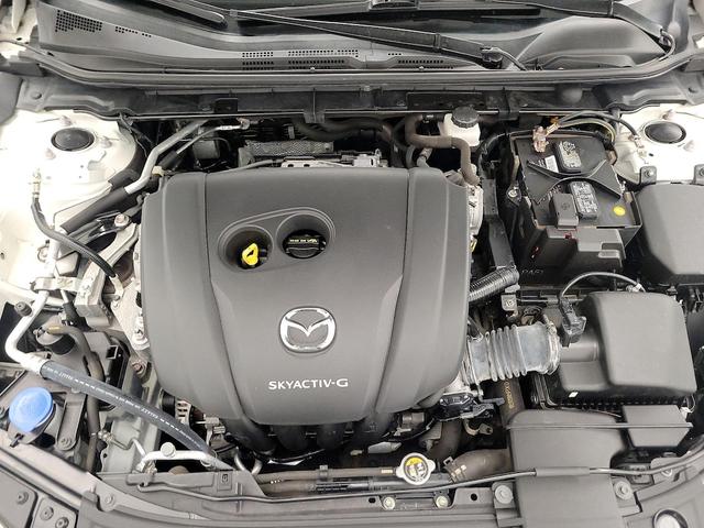 Photo of 2019 White Mazda Mazda3