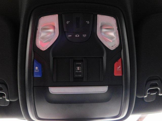Photo of 2023 Diamond Black Crystal Pearlcoat RAM 1500