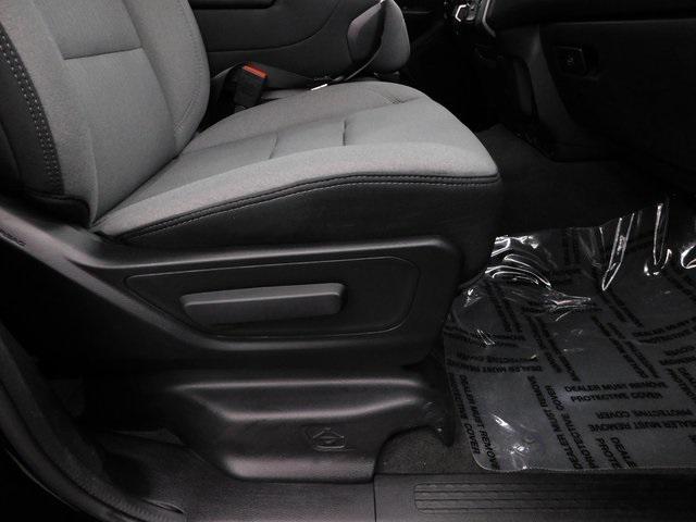 Photo of 2023 Diamond Black Crystal Pearlcoat RAM 1500