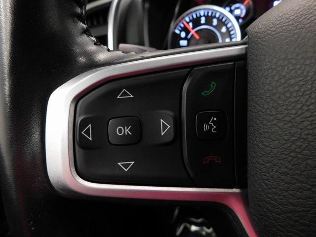 Photo of 2023 Diamond Black Crystal Pearlcoat RAM 1500