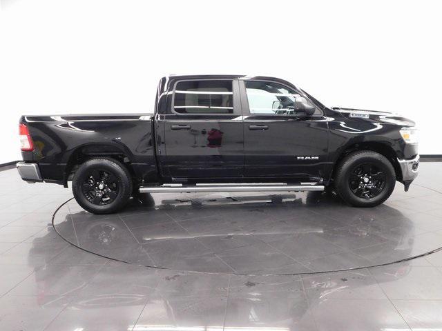 Photo of 2023 Diamond Black Crystal Pearlcoat RAM 1500