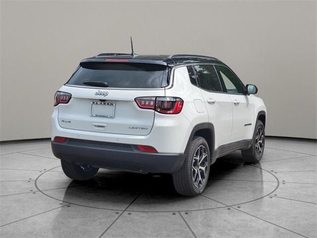 Photo of 2025 Bright White Clearcoat Jeep Compass