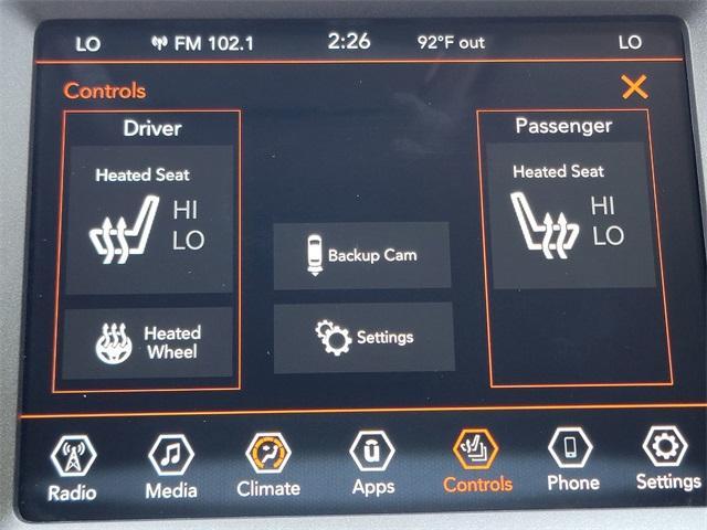 Photo of 2022 Granite Crystal Clearcoat Metallic Jeep Cherokee