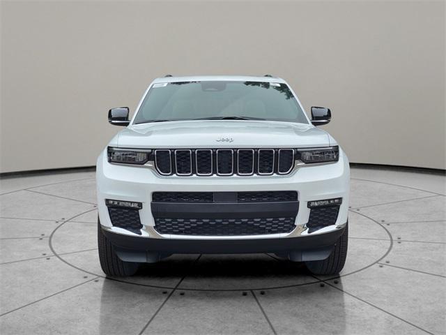 Photo of 2025 Bright White Clearcoat Jeep Grand Cherokee L