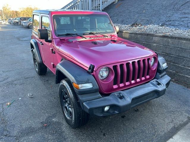 Photo of 2021 Tuscadero Pearlcoat Jeep Wrangler