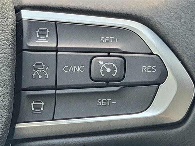 Photo of 2022 Diamond Black Jeep Compass