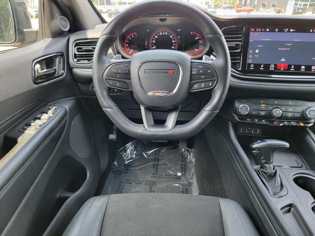 Photo of 2022 DB Black Clearcoat Dodge Durango