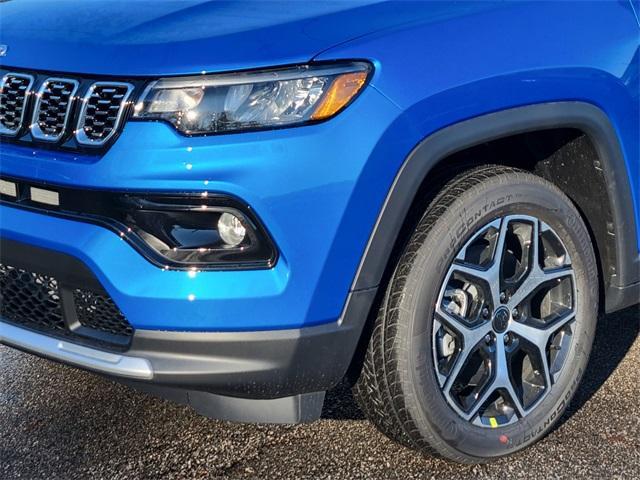 Photo of 2025 Hydro Blue Pearl Jeep Compass