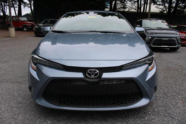 Photo of 2020 Celestite Toyota Corolla