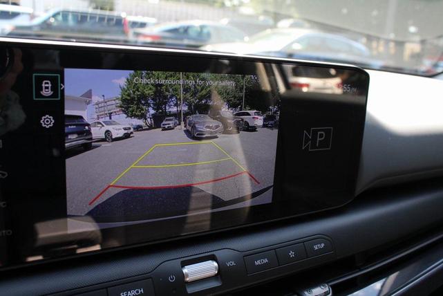 Photo of 2025 Snow White Pearl Kia K4