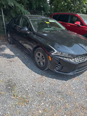Photo of 2022 Ebony Black Kia K5