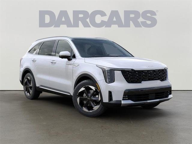 Photo of 2025 Snow White Pearl Kia Sorento Hybrid
