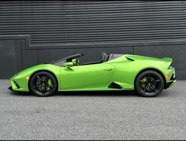 Photo of 2021 Verde Selvans Pearl Lamborghini Huracan EVO