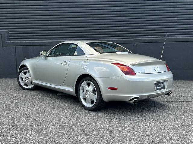 Photo of 2005 Millennium Silver Metallic Lexus SC 430