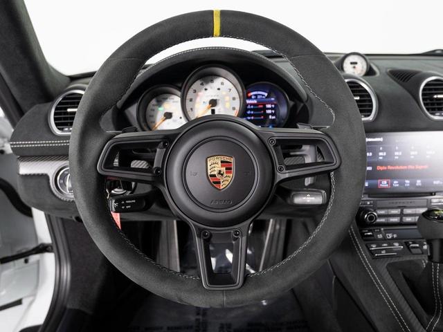Photo of 2023 White Porsche 718 Cayman