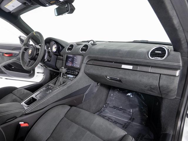 Photo of 2023 White Porsche 718 Cayman