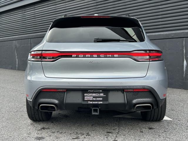 Photo of 2025 Dolomite Silver Metallic Porsche Macan