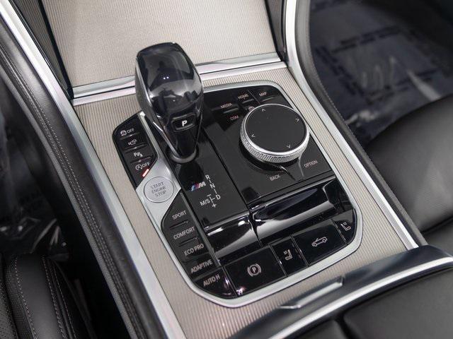 Photo of 2019 Black Sapphire Metallic BMW M850