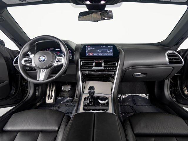 Photo of 2019 Black Sapphire Metallic BMW M850