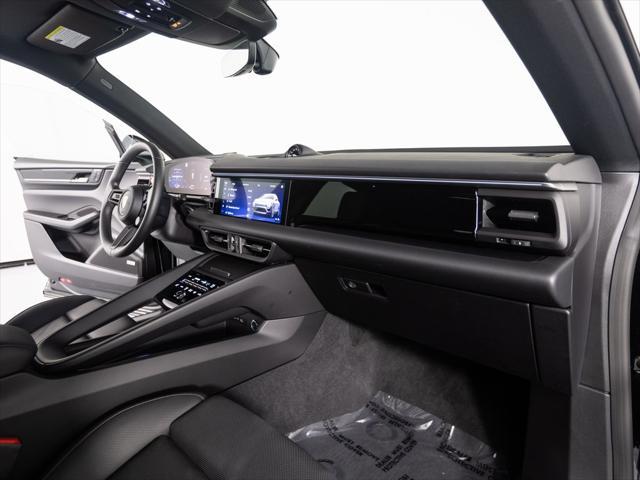 Photo of 2024 Black Porsche Macan