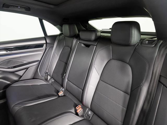 Photo of 2024 Black Porsche Macan