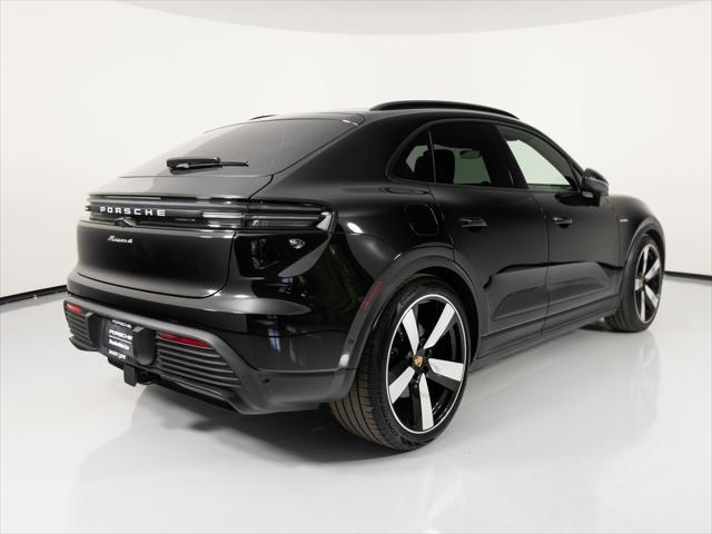Photo of 2024 Black Porsche Macan