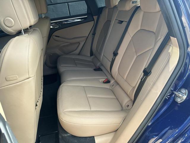 Photo of 2025 Gentian Blue Metallic Porsche Macan