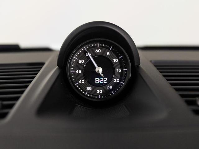 Photo of 2025 Black Porsche 911