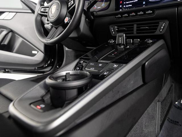 Photo of 2025 Black Porsche 911