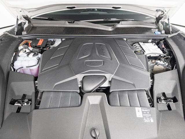 Photo of 2026 Chalk Porsche Cayenne