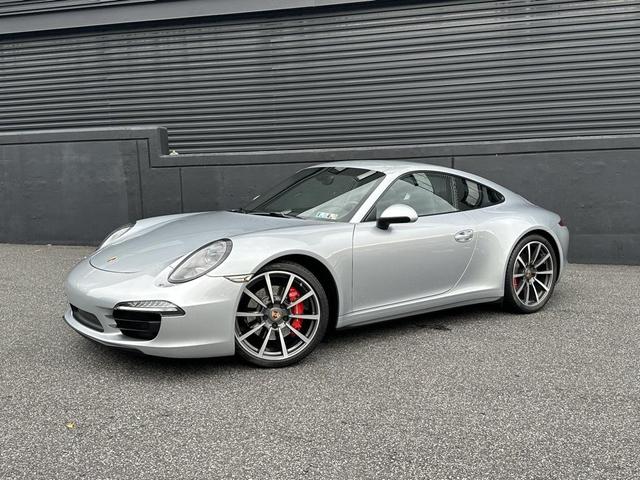 Photo of 2014 Rhodium Silver Metallic Porsche 911