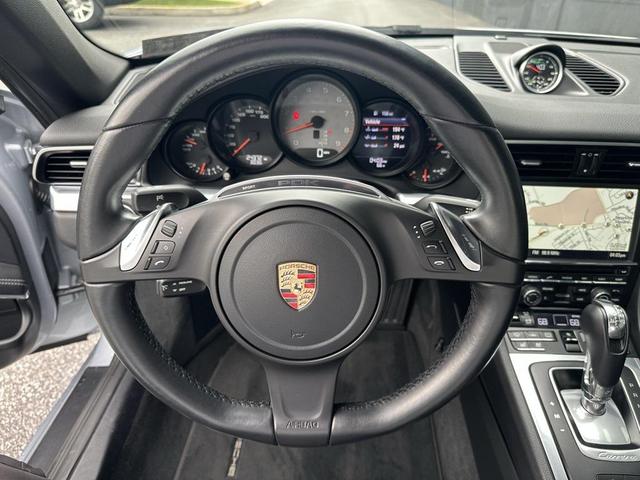 Photo of 2014 Rhodium Silver Metallic Porsche 911