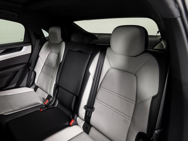 Photo of 2025 Chromite Black Metallic Porsche Cayenne